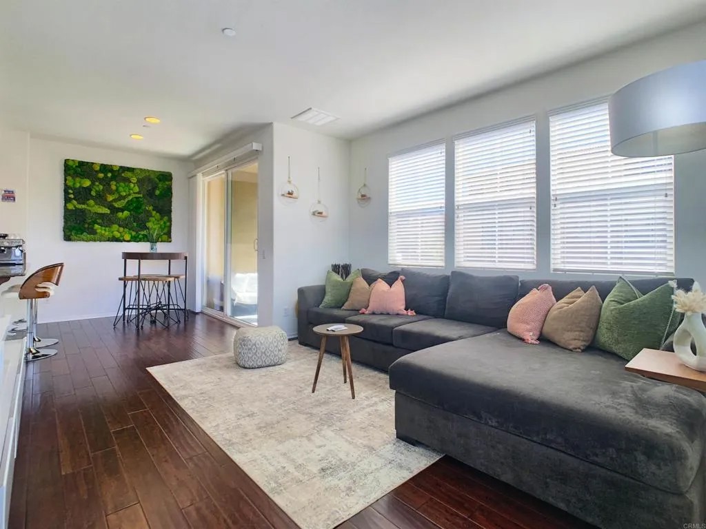 1503 Calabria Street