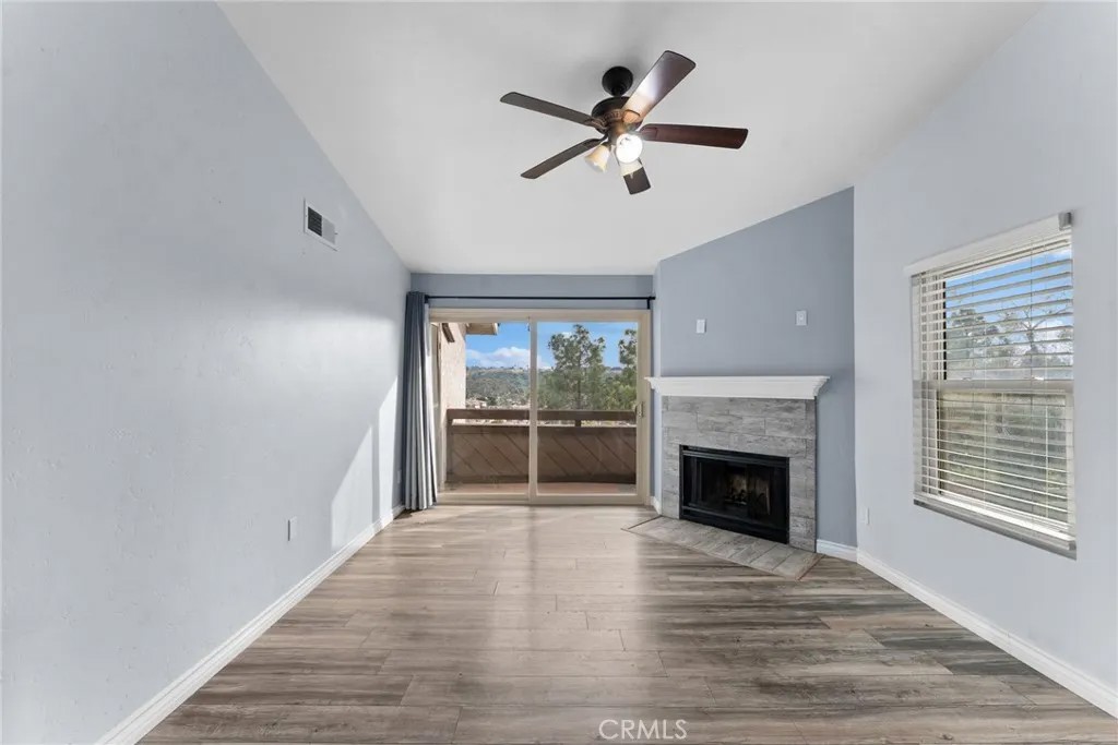 1677 Melrose Avenue Unit#H