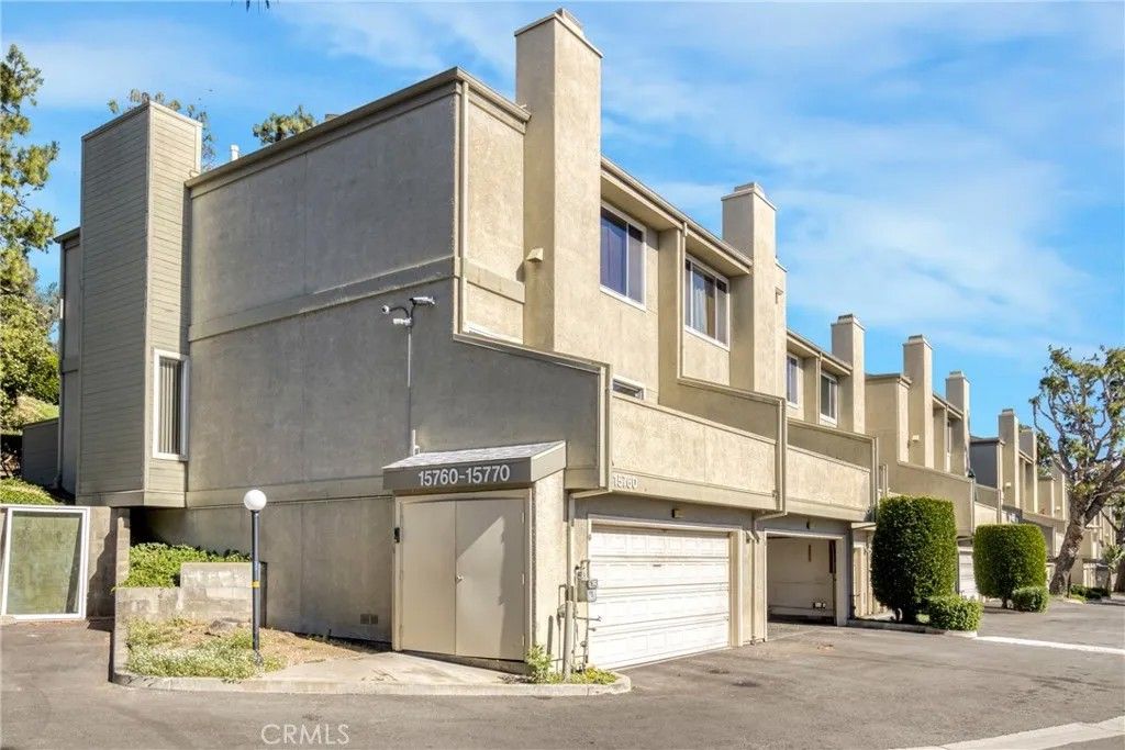 Photo of 15760 Midwood, Granada Hills, CA 91344 (MLS # GD26021897)