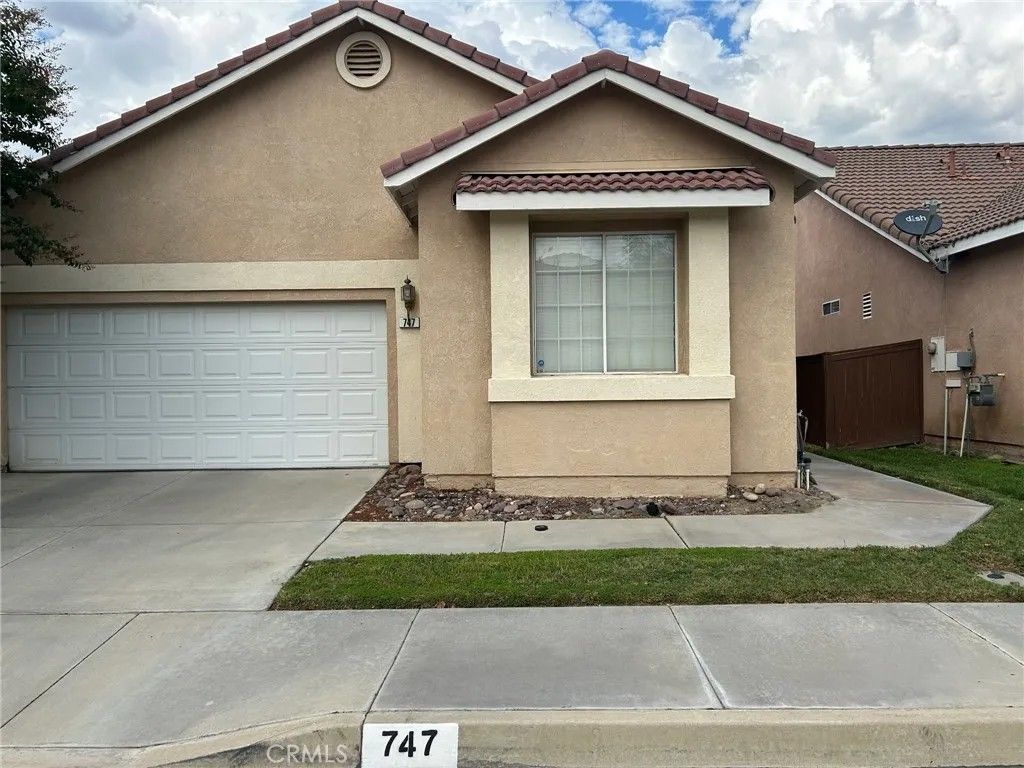 Photo of 747 Camino De Oro, San Jacinto, CA 92583 (MLS # IG25237304)