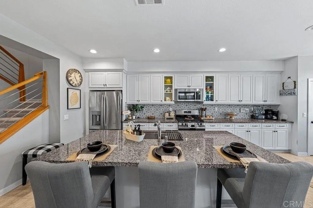 Photo of 1115 Calle Oroblanco #3, Chula Vista, CA 91913 (MLS # PTP2602289)