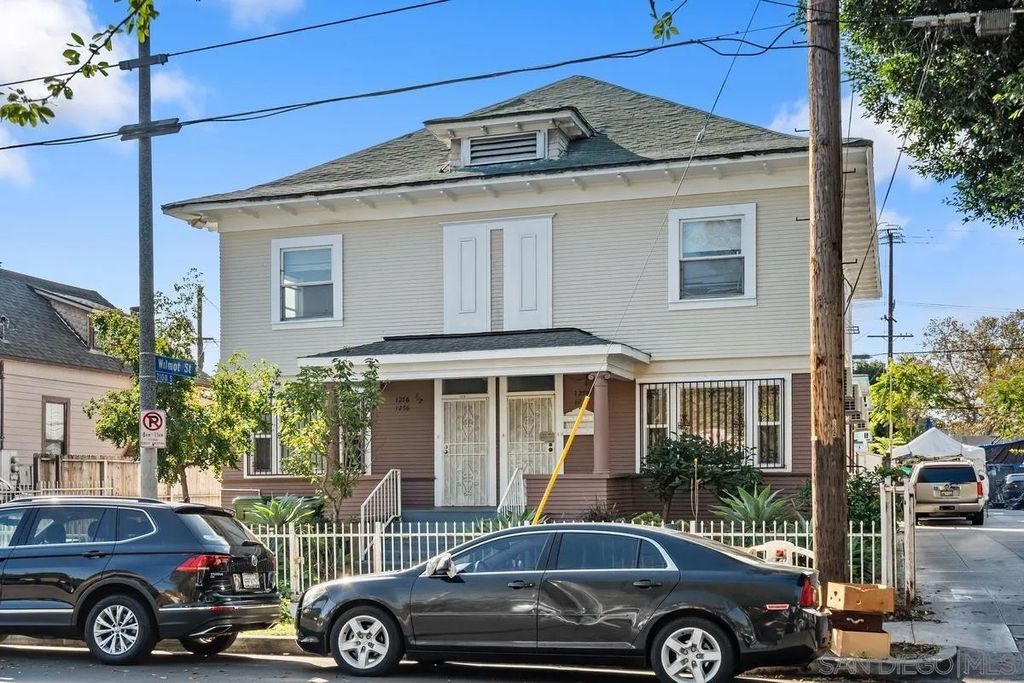 Photo of 1276 W 22nd St, Los Angeles, CA 90007 (MLS # 260007666)