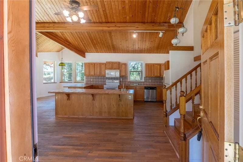 17653 Cougar Court