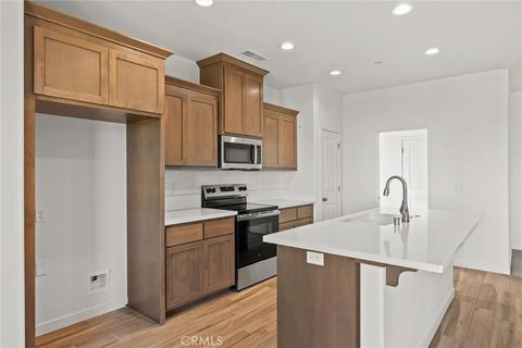 Tiny photo for 372 Bainbridge Pl, Chico, CA 95973 (MLS # SN25238319)