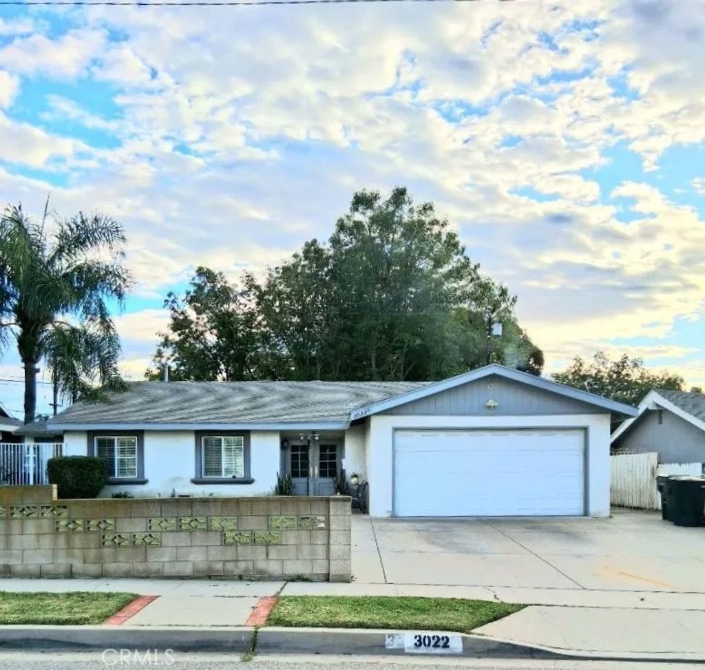 Photo of 3022 E Quinnell Drive, West Covina, CA 91792 (MLS # CV25261856)