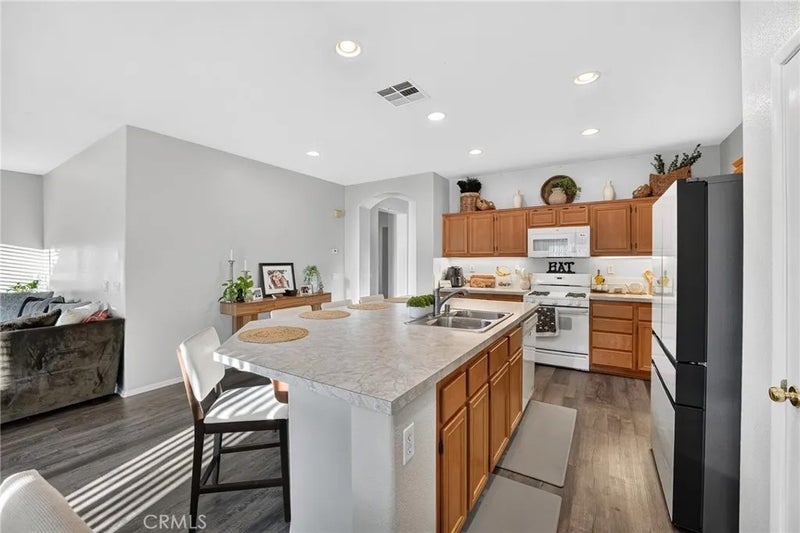 1281 Sunburst Drive