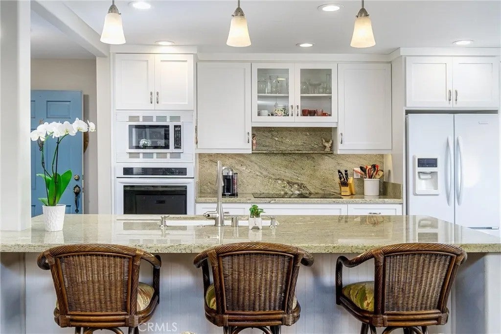1415 Morro Street 5