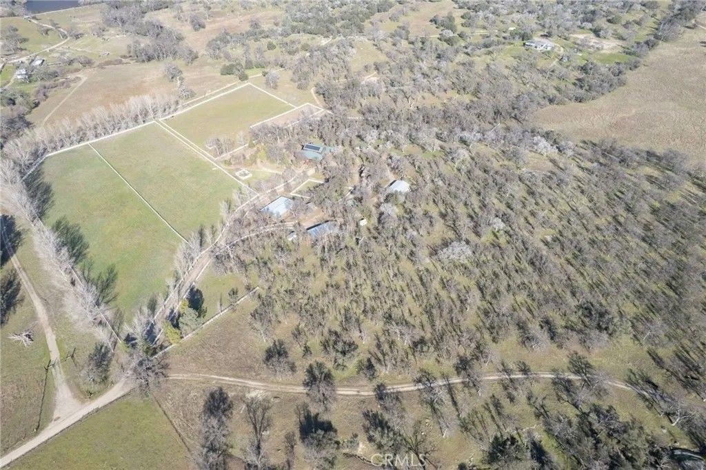 Photo of 36039 Cranmore Ln, Auberry, CA 93602 (MLS # FR26044654)