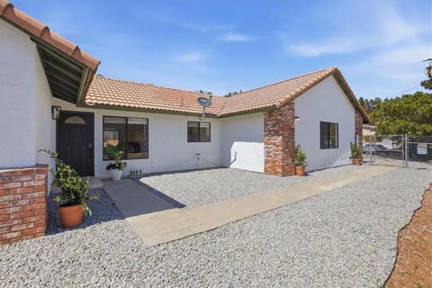 Photo of 1340 Via Feliz, Fallbrook, CA 92028 (MLS # IV26135830)
