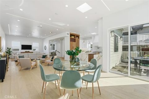 Tiny photo for 617 N Irena Avenue #B, Redondo Beach, CA 90277 (MLS # SB25273019)