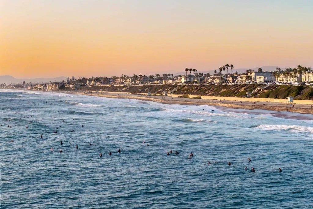 Photo of 320 Chinquapin Avenue, Carlsbad, CA 92008 (MLS # NDP2601953)