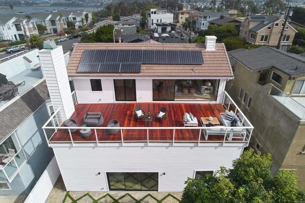 2465 Garfield Street