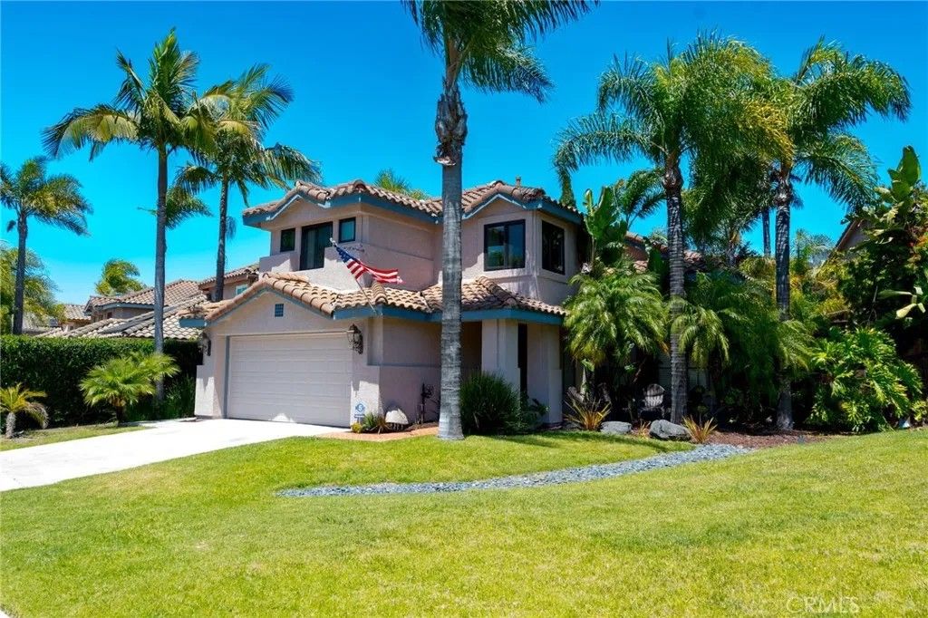 Photo of 1280 Calle Ultimo, Oceanside, CA 92056 (MLS # SW26094790)