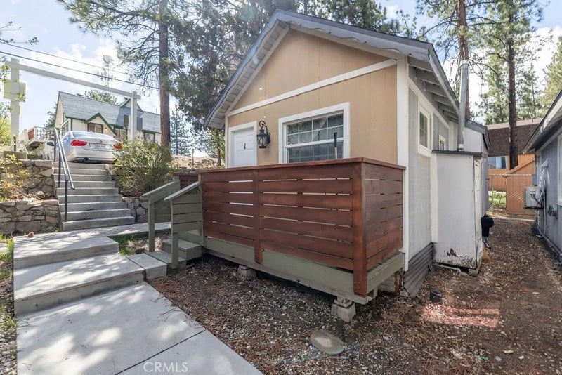 528 Cottage Lane