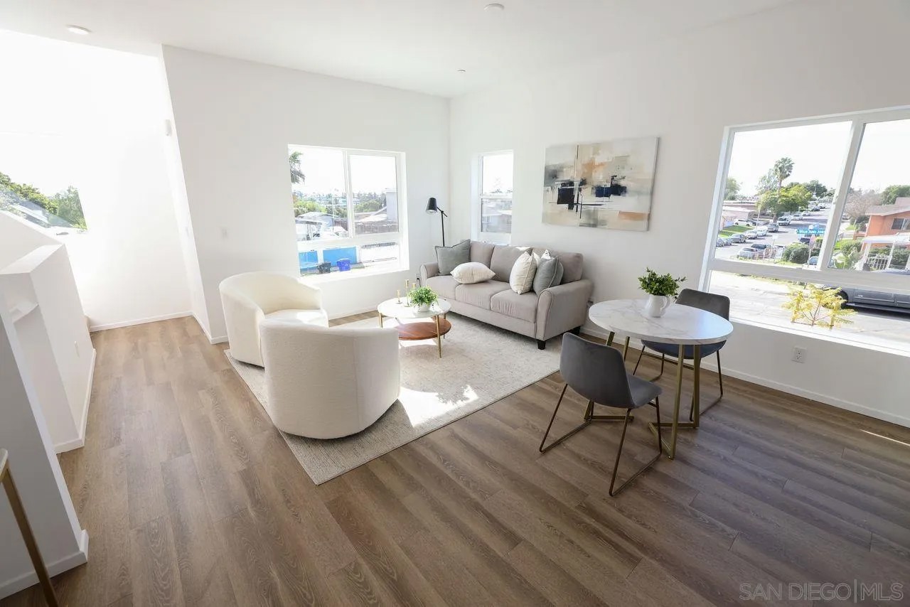 4952 Ocean View Blvd