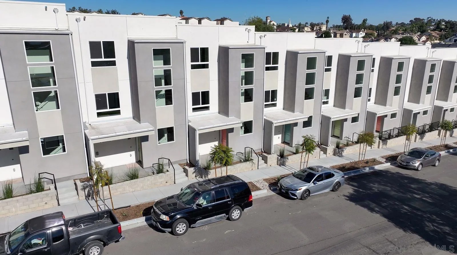 4952 Ocean View Blvd