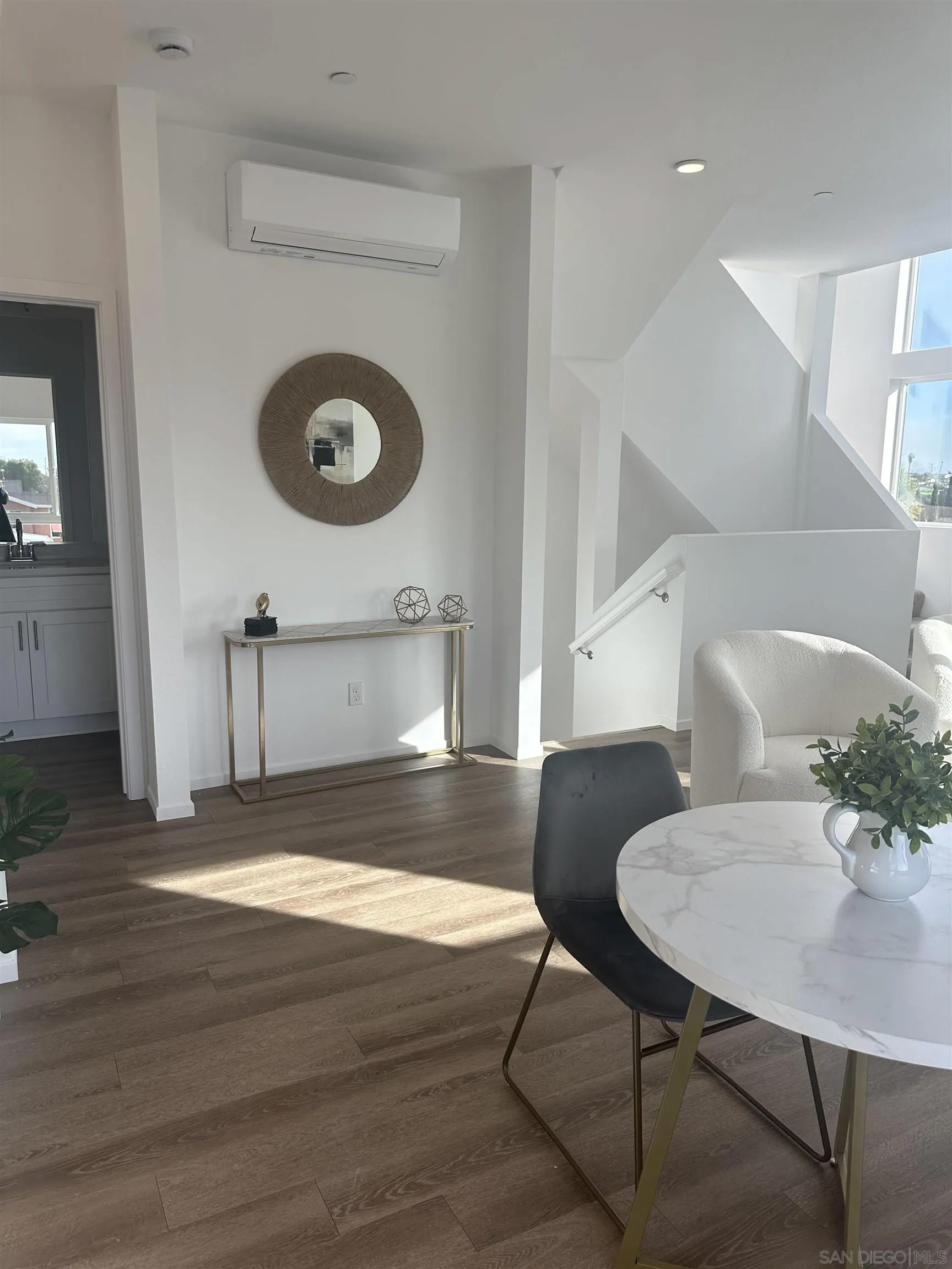 4952 Ocean View Blvd