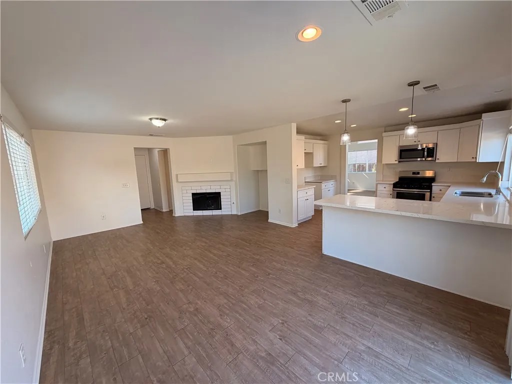 4361 Suffolk