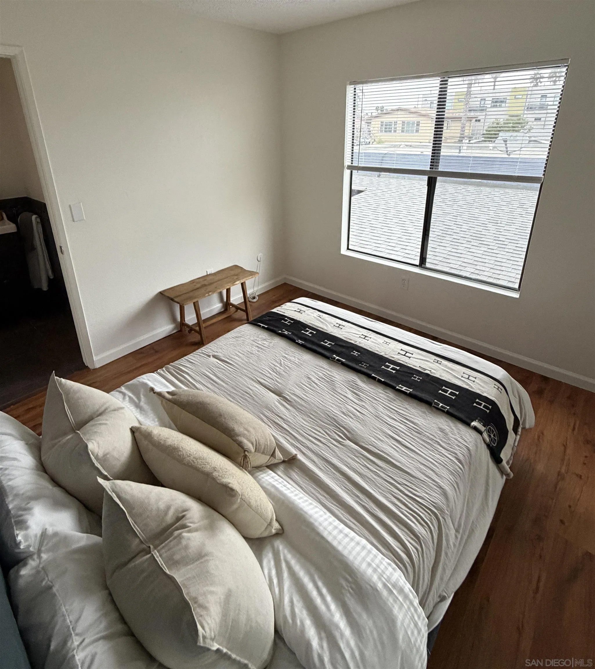 4383 Kansas St 7