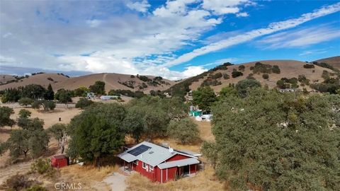 Tiny photo for 3580 Grey Fox Ln, Templeton, CA 93465 (MLS # PI25230919)