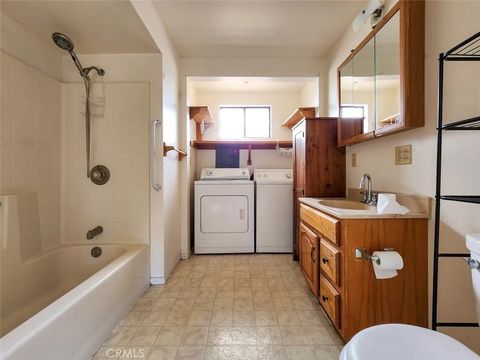 Tiny photo for 3580 Grey Fox Ln, Templeton, CA 93465 (MLS # PI25230919)