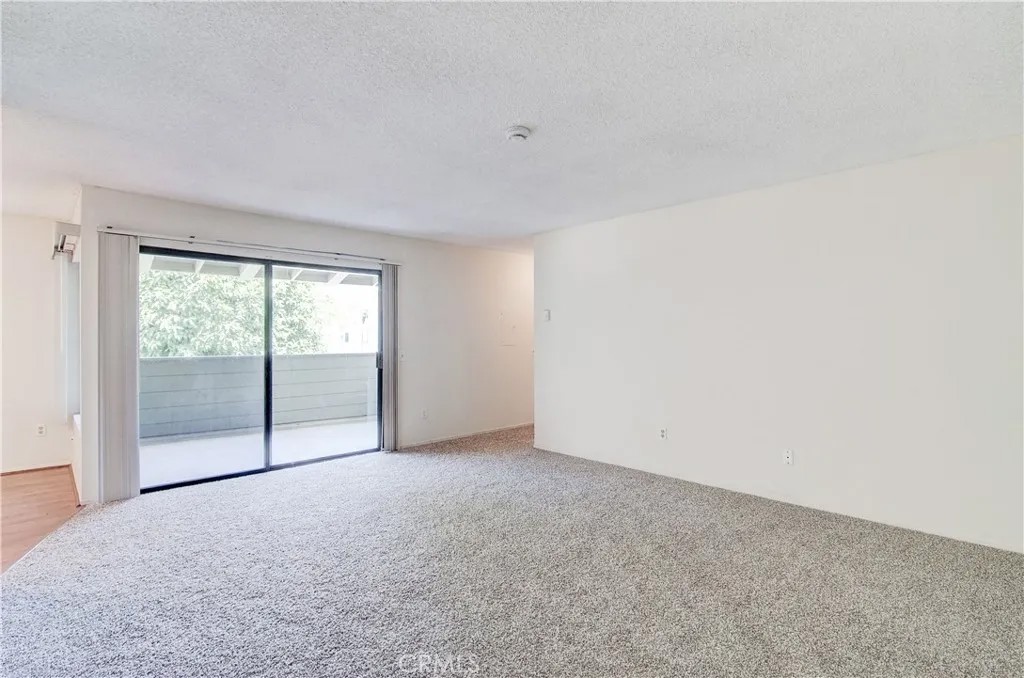 8777 Coral Springs Court 11H