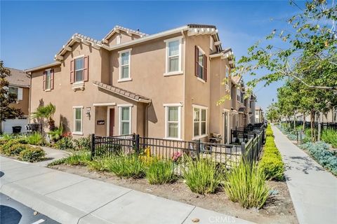 Photo of 16502 Casa Grande Ave #517, Fontana, CA 92336 (MLS # CV26086127)
