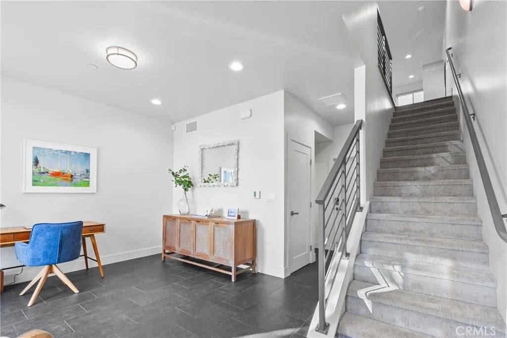 Photo of 2460 Victoria AVE #102, San Luis Obispo, CA 93401 (MLS # NS26091729)