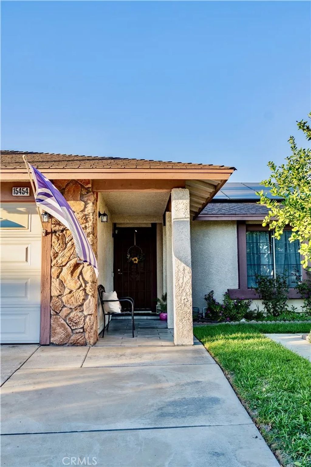 Photo of 15454 Raymond Ave, Fontana, CA 92336 (MLS # CV25244838)