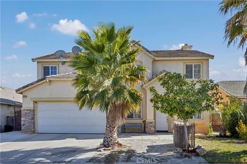 Photo of 13023 Tehachapi St, Hesperia, CA 92344 (MLS # CV26053139)