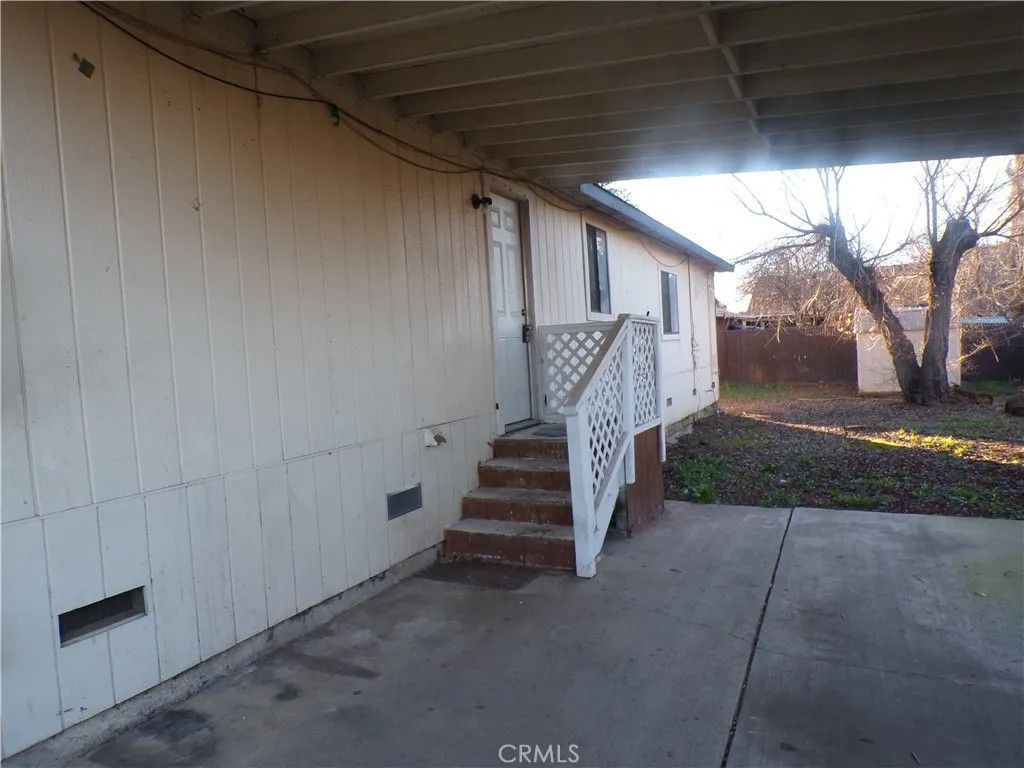 Photo of 3767 Buckeye St, Clearlake, CA 95422 (MLS # LC26012052)