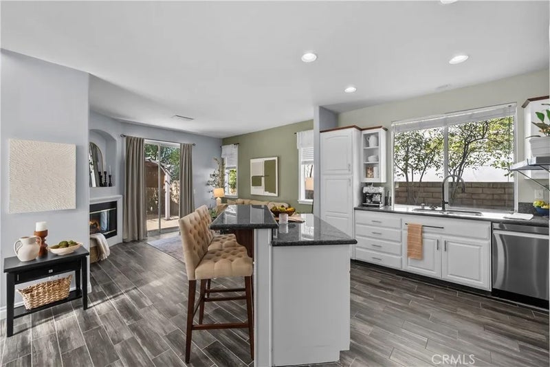 28407 Meadowlark Court