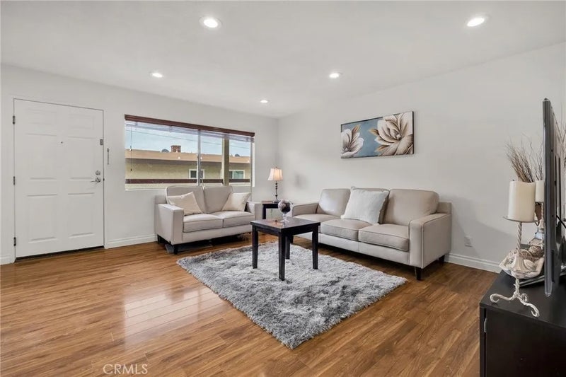 610 E Harvard Road 2