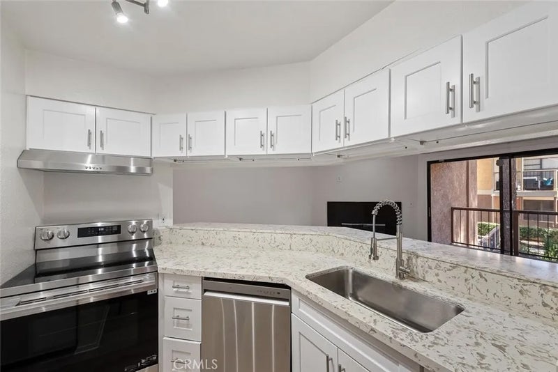 10655 Lemon Avenue 2609
