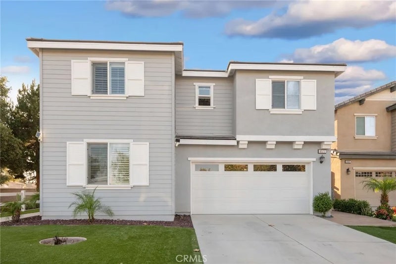6577 Coyote Trail Lane