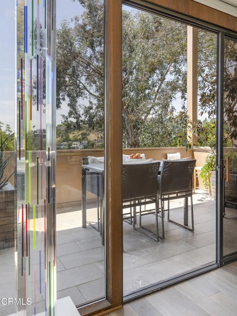 2266 Panorama Terrace