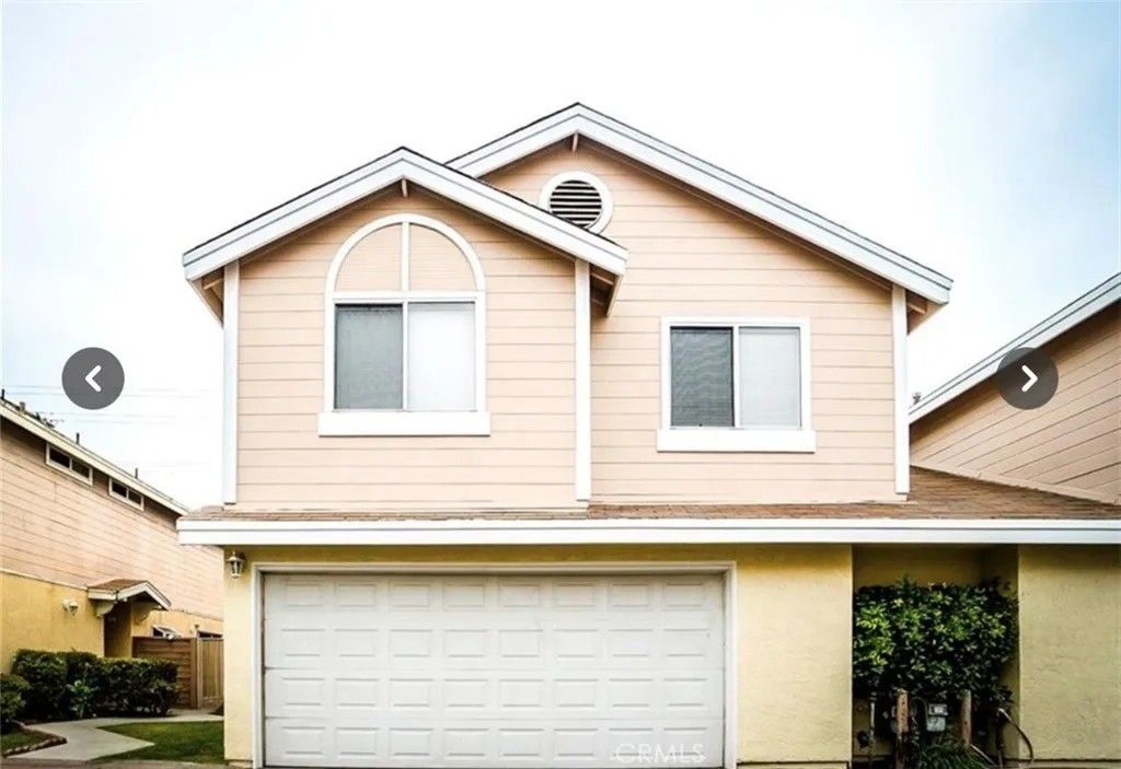 Photo of 9846 California Ave, South Gate, CA 90280 (MLS # CV26092266)