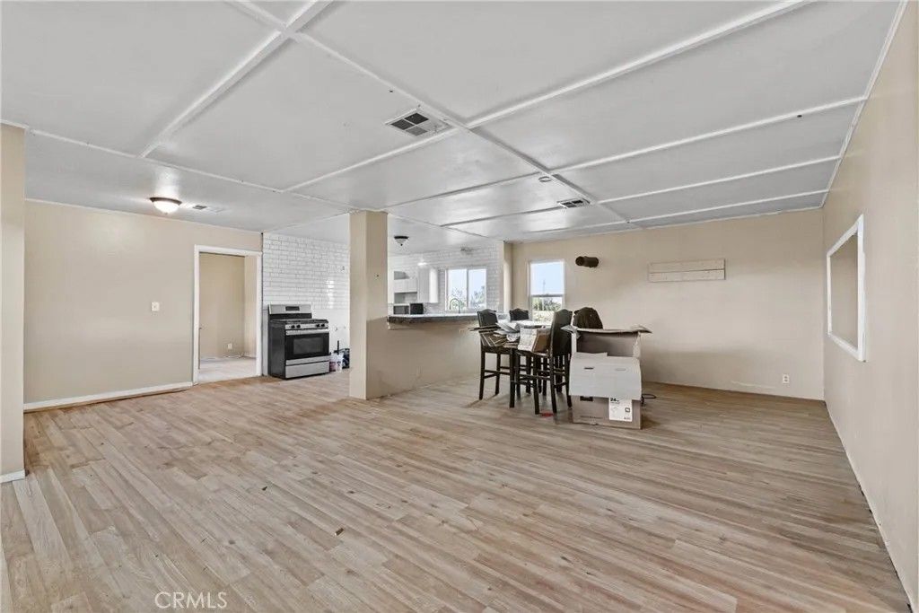 Photo of 24121 Bienvenidos Rd, Perris, CA 92570 (MLS # SW25273923)