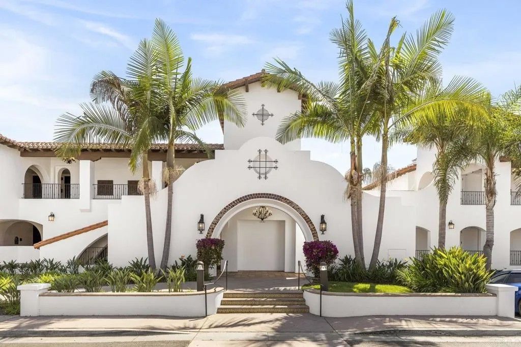 Photo of 7323 Estrella De Mar Road #42, Carlsbad, CA 92009 (MLS # NDP2508667)