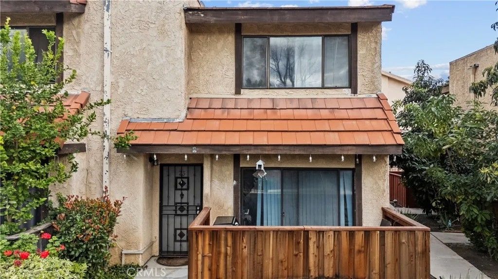 Photo of 14435 Plummer #23, Panorama City, CA 91402 (MLS # SR26027435)