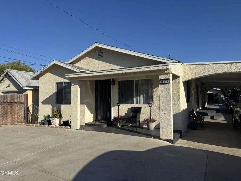 808 Blaine Avenue