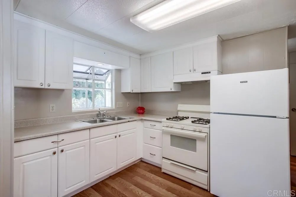 2003 Bayview Heights SPC 157