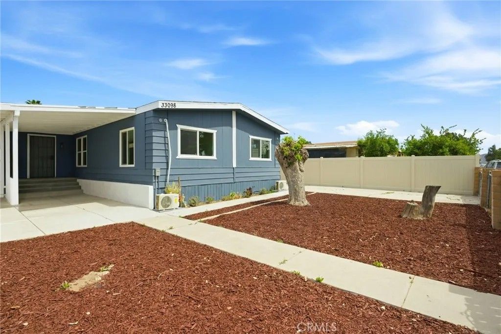 Photo of 33098 Finch Street, Winchester, CA 92596 (MLS # SW26076692)