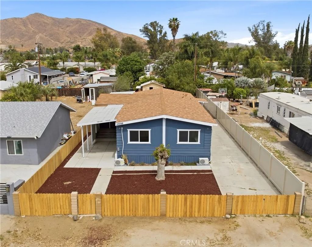 Photo of 33098 Finch Street, Winchester, CA 92596 (MLS # SW26076692)