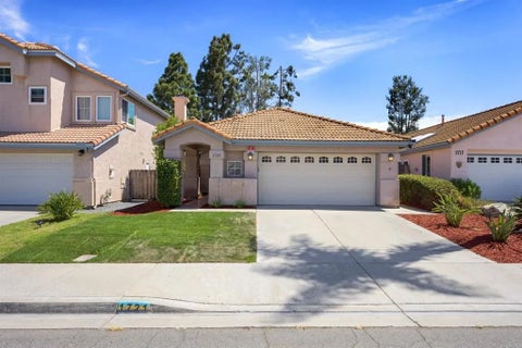 Photo of 1721 Corte Viejo, Oceanside, CA 92056 (MLS # NDP2607772)