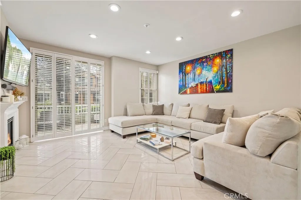 23402 Abbey Glen Place