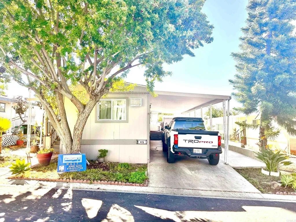 1925 OTAY LAKES RD 175