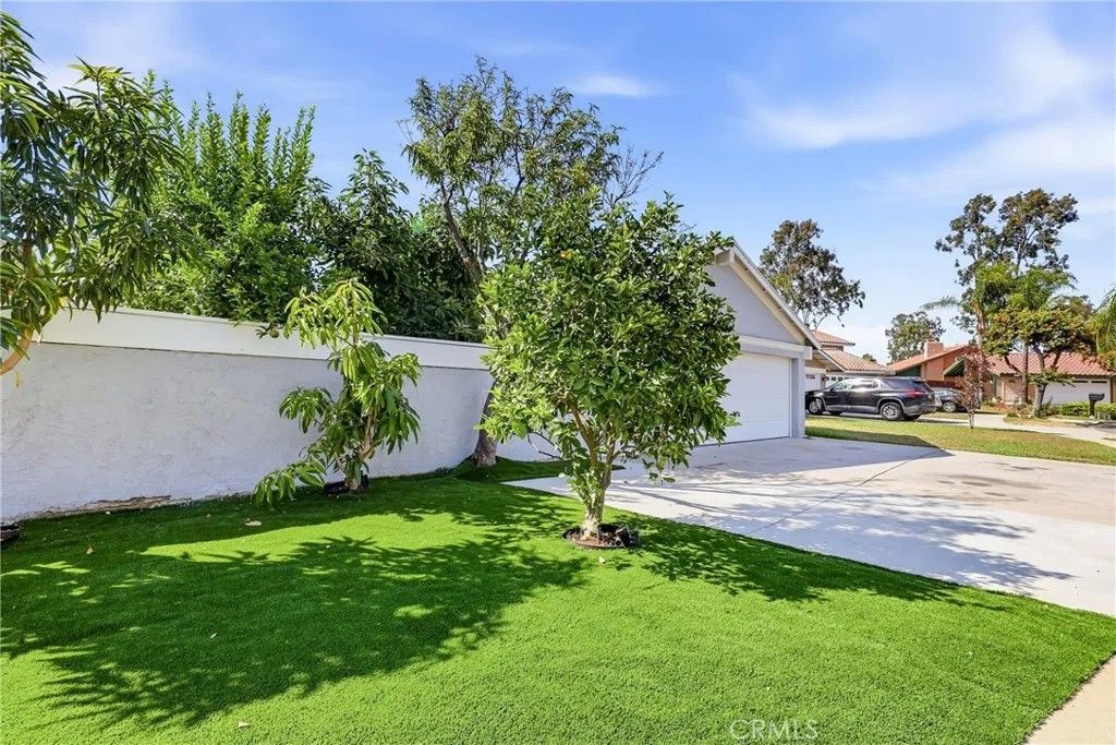 Photo of 1585 Camelot DR, Corona, CA 92882 (MLS # IG26108329)