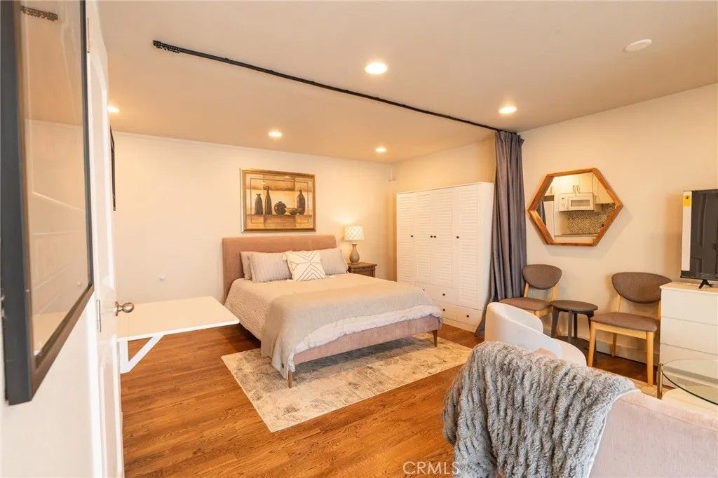 Photo of 327 3rd Street #V, Laguna Beach, CA 92651 (MLS # LG26005755)