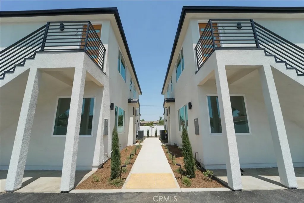 630 N Juniper Street